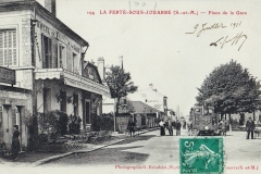 Place de la gare - La Ferté-sous-Jouarre